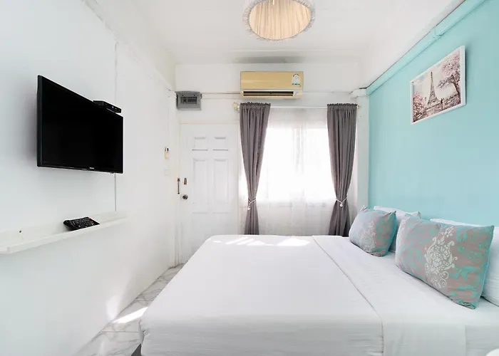 Hotel Take A Rest Donmueang 3*