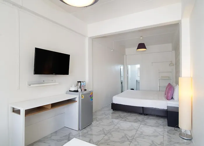 Hotel Take A Rest Donmueang Bangkok