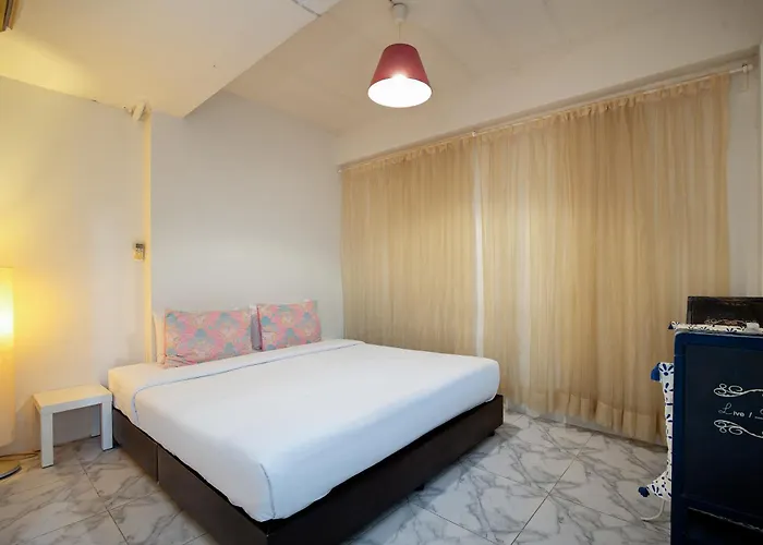 Hotel Take A Rest Donmueang 3*