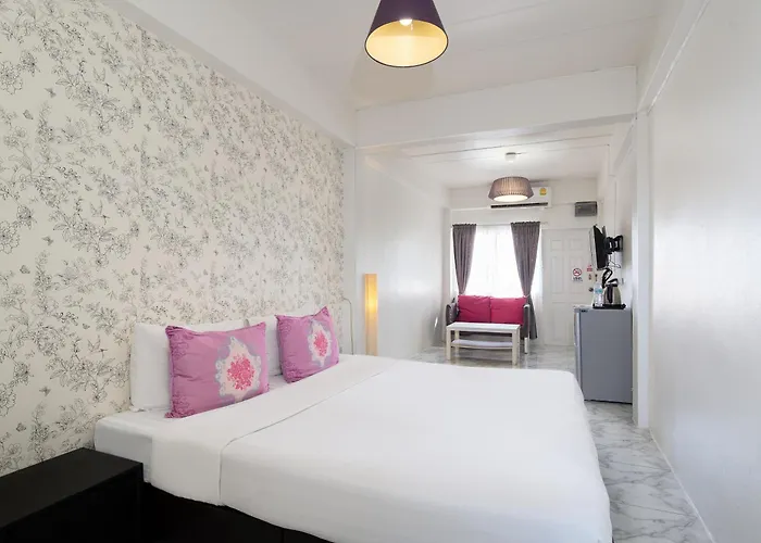 Hotel Take A Rest Donmueang 3*